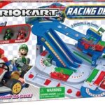 Mario Kart - Racing Deluxe Racerbane Legesæt - Inkl. 2 Racerbiler