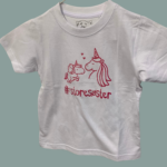#Storesøster T-shirt S/S Enhjørning, Hvid Med Pink Krystalina - Jeg skal være storesøster T-Shirt - Legekammeraten.dk