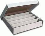 !Kortkasse - Stor Opbevaringsboks (Hvid Pap) - Holder 7000 kort - #KB7000 / #BCW-1-BX-SMON
