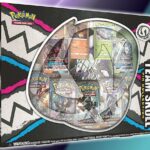Pokemon Pin Box: Team Skull Pin Collection - 5 Boosters, 2 GX-kort, 2 Promokort & Pin