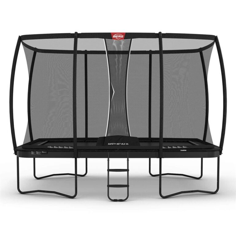 Berg 500x300 cm Ultim Champion på ben sort med Deluxe DLX XL sikkerhedsnet.